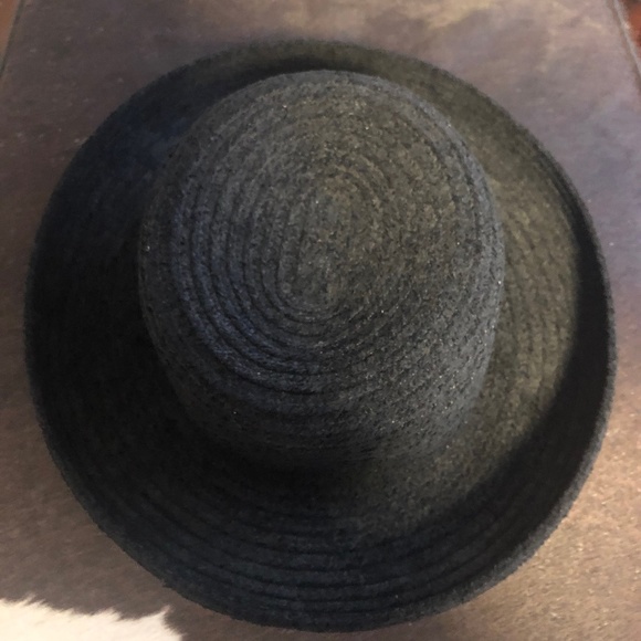 Kerridwen Designs l Hand Made l North Vancouver, BC - Picture 3 of 7